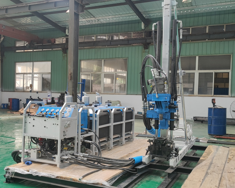CR800P Operation Unit and Hydraulic System