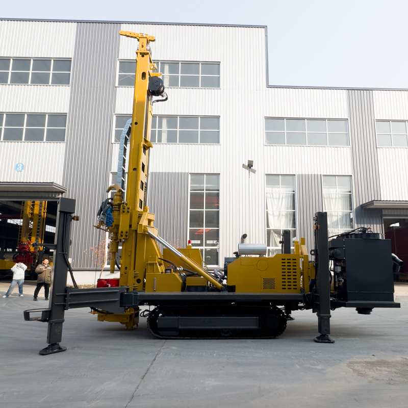 WR600RC crawler reverse circulation drilling rig overall display