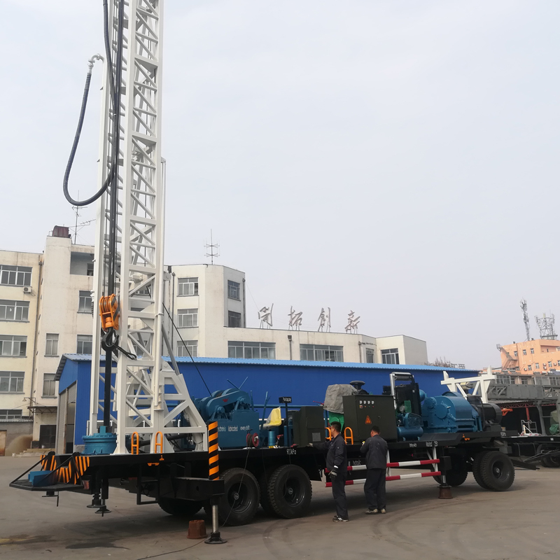 WRTR1000 Rotary Table and Hydraulic Telescopic K-Type Mast Configuration